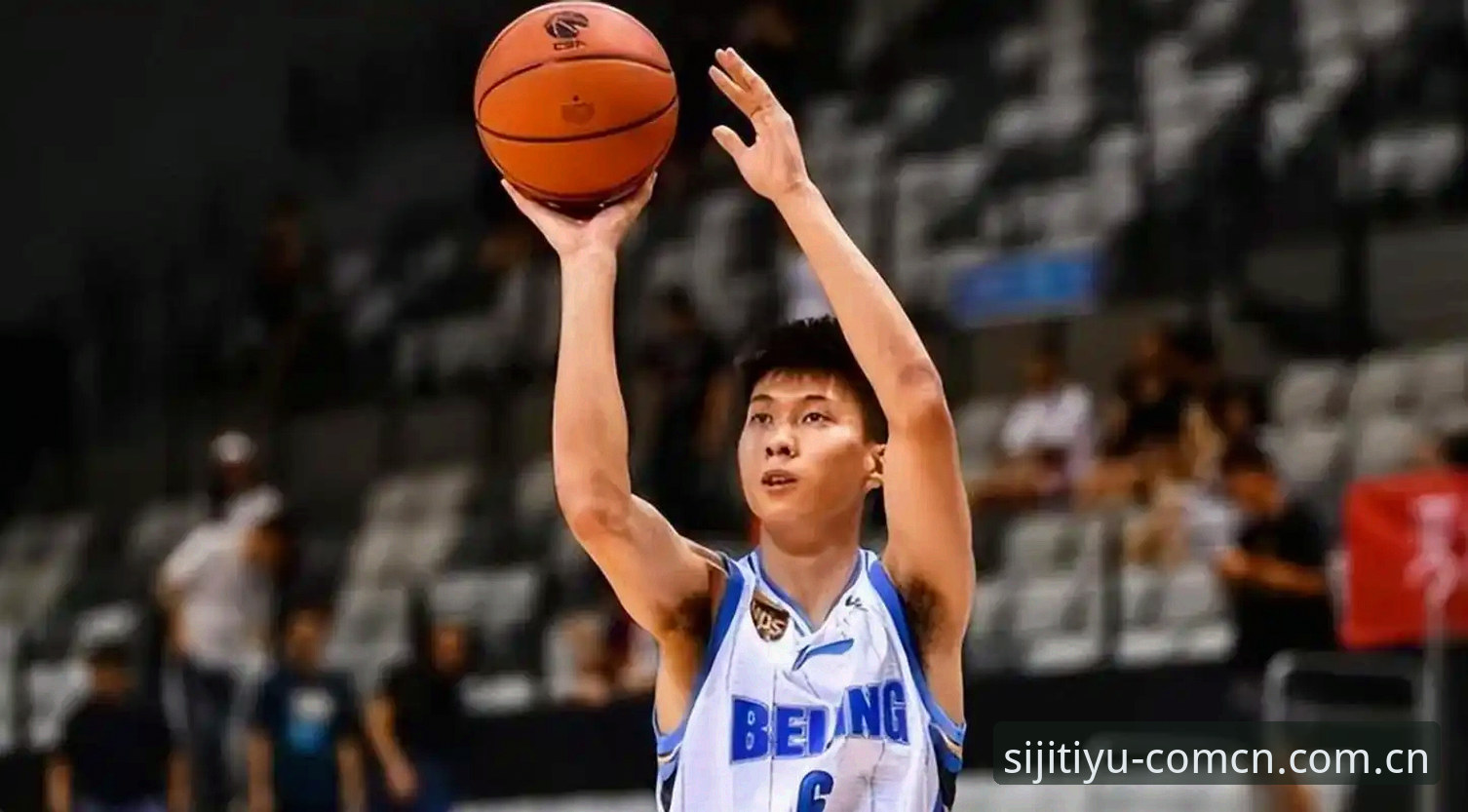 揭秘！北京男篮换帅背后，李楠的"三年之约"与46.2%胜率的真相